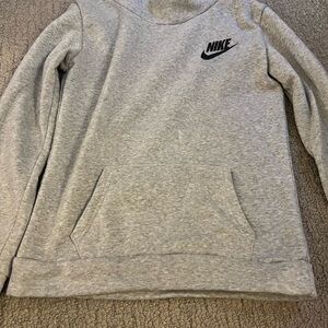 Nike Gray Long Sleeve Sweatshirt Relaxed Fit